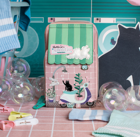 PREORDER Vendula Bubble Cats Laundromat Callaway Bag