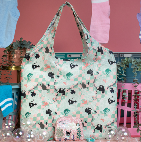 PREORDER Vendula Bubble Cats Laundromat Folding Shopper and Purse