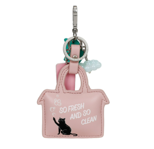 PREORDER Vendula Bubble Cats Laundromat Key Charm