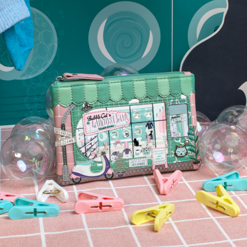 PREORDER Vendula Bubble Cats Laundromat Coin Purse